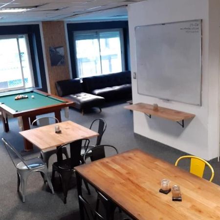 La Bamba Student Hostel บัวโนสไอเรส ภายนอก รูปภาพ