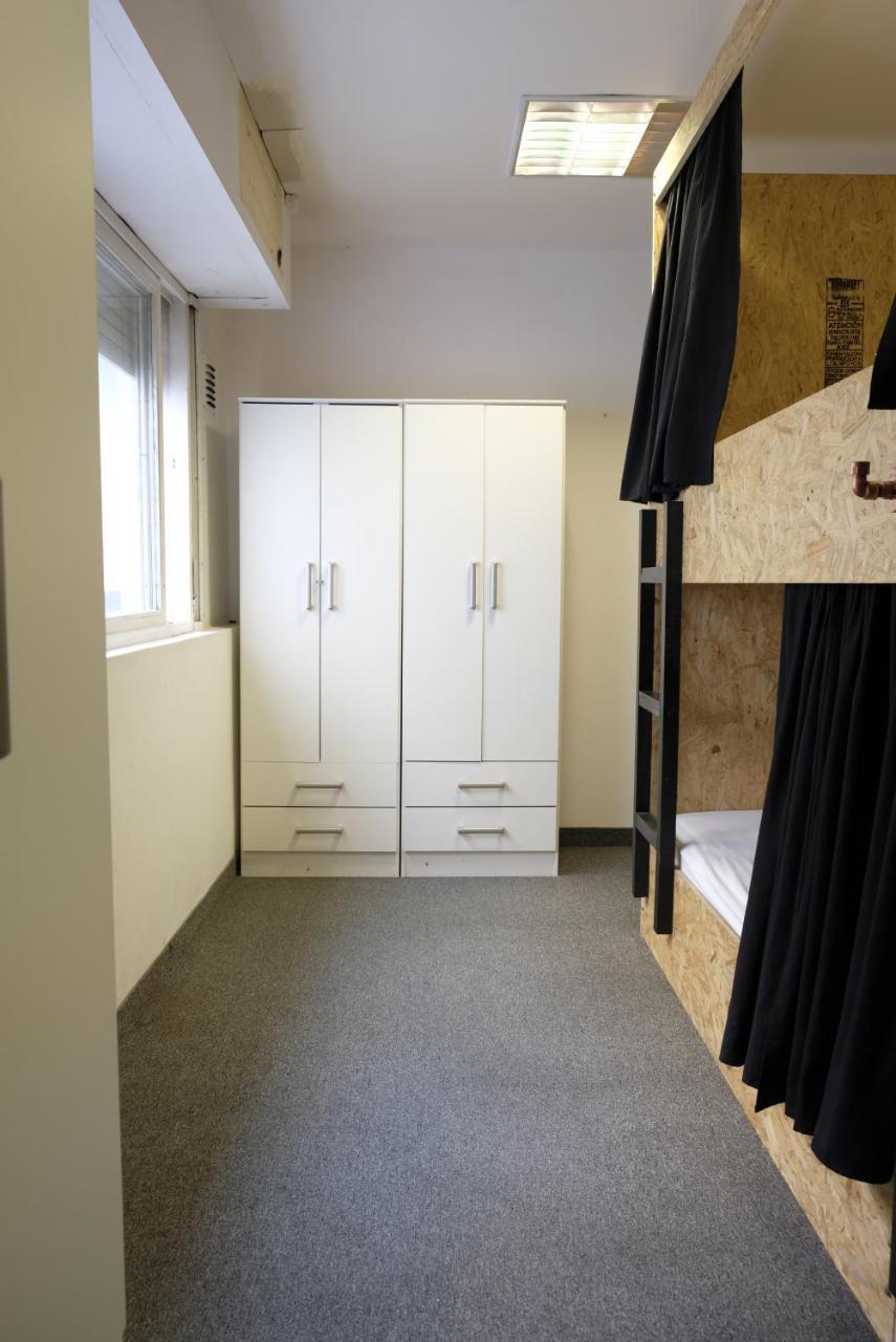 La Bamba Student Hostel บัวโนสไอเรส ภายนอก รูปภาพ